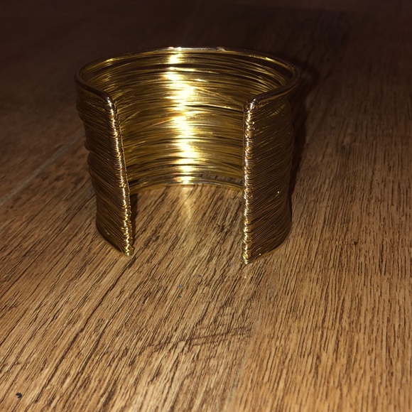 Gold Stacked Bracelet - Picture 4 of 4